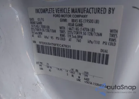 2015 Ford F550 z USA, uszkodzony, nr VIN 1SDOX5HT6FEC47831